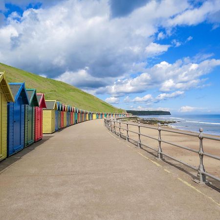 The Garth Villa Whitby Ngoại thất bức ảnh